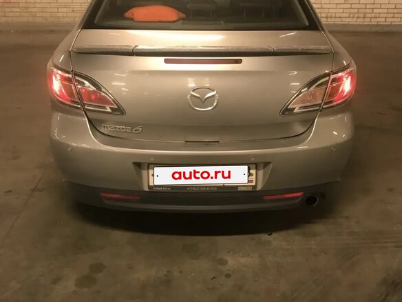 2010 Mazda 6 II (GH) Рестайлинг, серебристый, 620000 рублей - вид 4