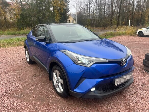 2018 Toyota C-HR I, синий, 2150000 рублей - вид 1