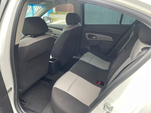 2011 Chevrolet Cruze I, белый, 460000 рублей - вид 17