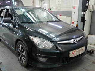 2011 Hyundai i30 I Рестайлинг, чёрный, 399000 рублей, вид 2