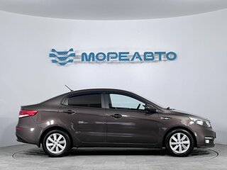 2016 Kia Rio III Рестайлинг, коричневый, 990000 рублей, вид 4