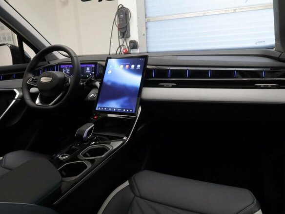 2026 Geely Atlas II, белый, 3449990 рублей - вид 13