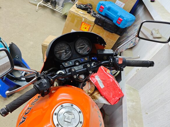 1995 Honda CB 400 Super Four, оранжевый, 275000 рублей - вид 14