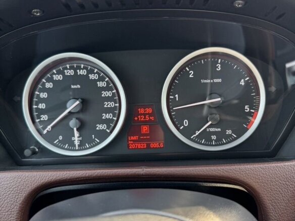 2011 BMW X6 40d I (E71), чёрный, 2250000 рублей - вид 18