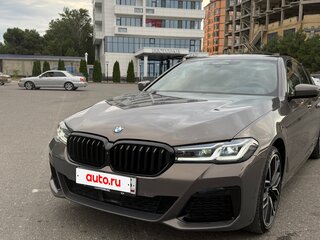 2021 BMW 5 серии 530e xDrive VII (G30/G31/G38) Рестайлинг, серый, 5300000 рублей, вид 2