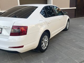 2014 Skoda Octavia III (A7), белый, 1200000 рублей, вид 5
