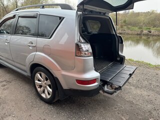 2011 Mitsubishi Outlander II Рестайлинг, чёрный, 960000 рублей, вид 4