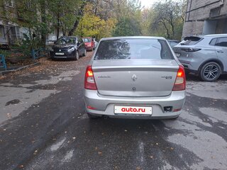 2010 Renault Logan I Рестайлинг, бежевый, 190000 рублей, вид 3