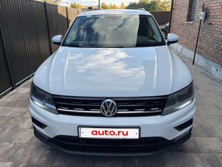2018 Volkswagen Tiguan II, белый, 1750000 рублей, вид 3