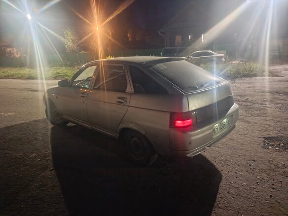 2007 Lada (ВАЗ) 2112, серебристый, 50000 рублей - вид 1