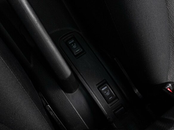 2011 Nissan Note I Рестайлинг, синий - вид 15