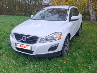 2013 Volvo XC60 I, белый, 1680000 рублей, вид 3