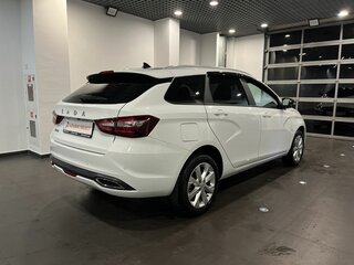 2024 Lada (ВАЗ) Vesta SW I Рестайлинг (NG), белый, 1590000 рублей, вид 3