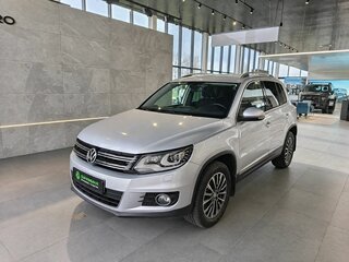 2013 Volkswagen Tiguan I Рестайлинг, серебристый, 1299000 рублей, вид 3