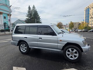 1998 Mitsubishi Pajero II Рестайлинг, серебристый, 700000 рублей, вид 4