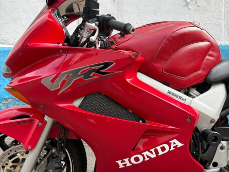 2001 Honda VFR 800, красный, 449000 рублей, вид 5