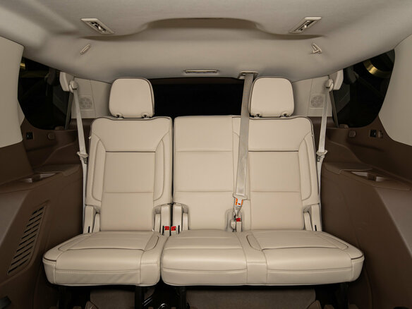 2023 GMC Yukon V, чёрный, 8350000 рублей - вид 20