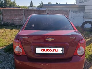 2012 Chevrolet Aveo II, красный, 650000 рублей, вид 5