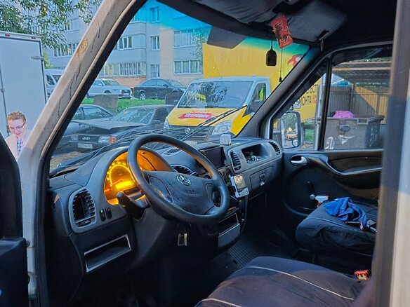2003 Mercedes-Benz Sprinter, белый, 400000 рублей - вид 9