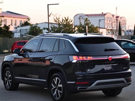 2023 Volkswagen Tayron I Рестайлинг, чёрный, 2500000 рублей, вид 4