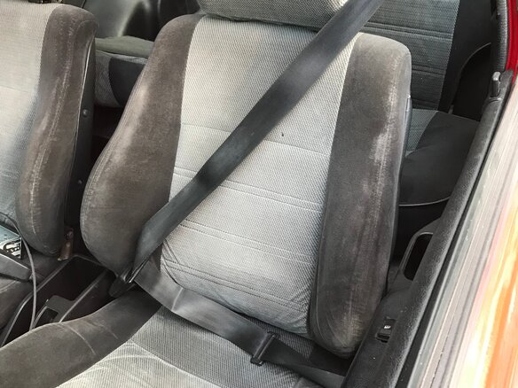1992 Isuzu Gemini III, красный, 800000 рублей - вид 9