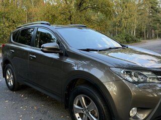 2015 Toyota RAV4 IV (XA40), коричневый, 2070000 рублей, вид 1
