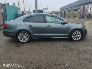 2015 Volkswagen Jetta VI Рестайлинг, серый, 710000 рублей, вид 1