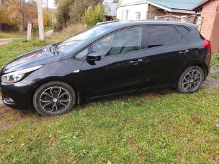 2013 Kia Ceed II, чёрный, 800000 рублей, вид 4