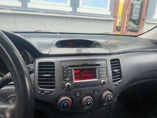2009 Kia Magentis II Рестайлинг, белый, 650000 рублей, вид 2