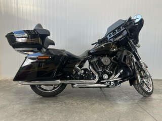 2015 Harley-Davidson CVO Street Glide, чёрный, 1399000 рублей, вид 1