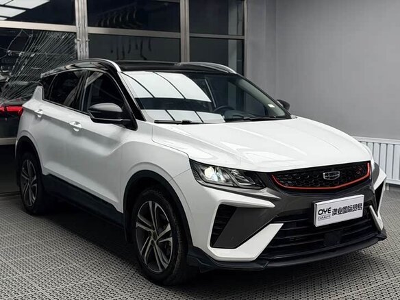 2023 Geely Binyue I Рестайлинг, белый, 1250000 рублей - вид 4