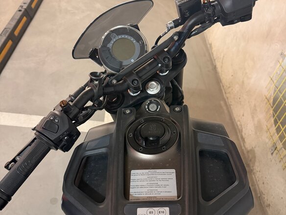 2022 Husqvarna Svartpilen 401, чёрный, 460000 рублей - вид 6