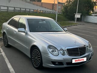 2007 Mercedes-Benz E-Класс 200 III (W211, S211) Рестайлинг, серый, 1600000 рублей, вид 1