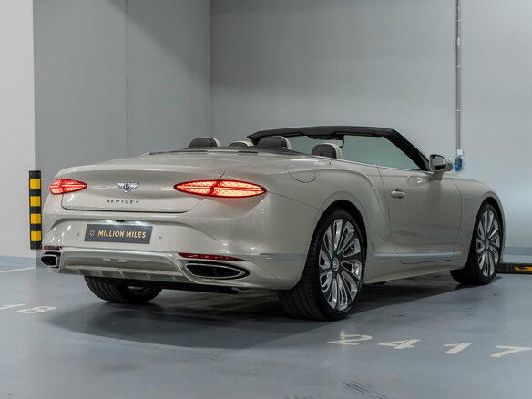 2025 Bentley Continental GT Speed IV, серый, 48865000 рублей - вид 10