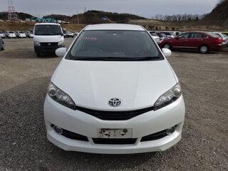 2009 Toyota Wish II, белый, 1200000 рублей, вид 2