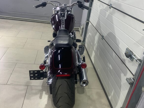 2022 Harley-Davidson Fat Boy, пурпурный, 2100000 рублей - вид 8
