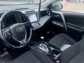 2017 Toyota RAV4 IV (XA40) Рестайлинг, белый, 2495000 рублей, вид 4