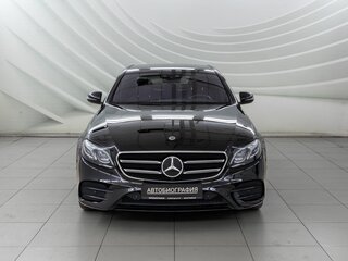 2019 Mercedes-Benz E-Класс 200 V (W213, S213, C238), чёрный, 3298000 рублей, вид 2