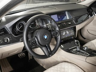 2012 BMW 5 серии 520i VI (F10/F11/F07), белый, 1799000 рублей, вид 5