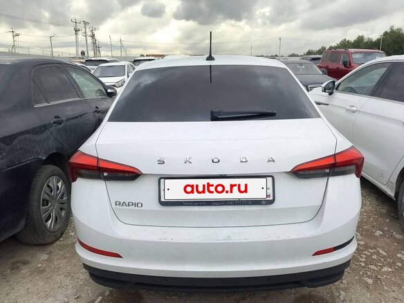 2020 Skoda Rapid II, белый, 882000 рублей - вид 5
