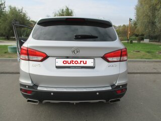 2017 Dongfeng AX7 I, серебристый, 1420000 рублей, вид 4