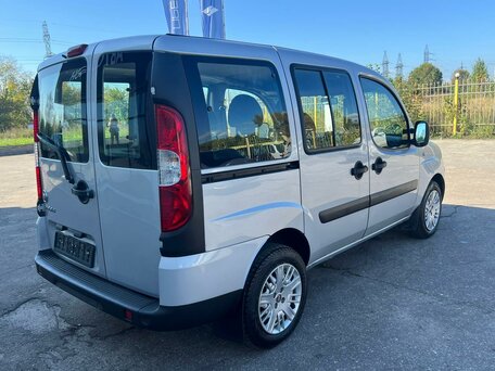 2013 Fiat Doblo I Рестайлинг, серебристый, 749000 рублей, вид 3