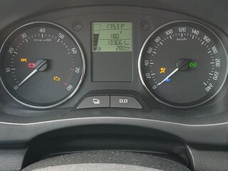 2011 Skoda Fabia II Рестайлинг, серый, 600000 рублей, вид 5