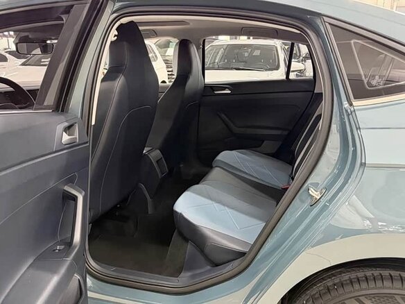2023 Volkswagen Lavida III Рестайлинг, синий, 1470000 рублей - вид 5
