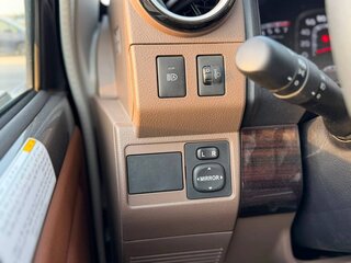 2026 Toyota Land Cruiser 76 70 Series Рестайлинг 2, серебристый, 13230000 рублей, вид 5