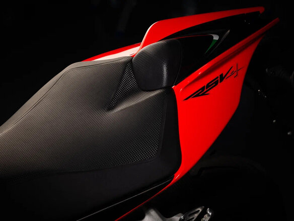 2010 Aprilia RSV4, чёрный, 1300000 рублей - вид 18