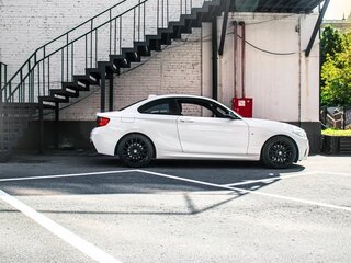 2014 BMW 2 серии 220i F22, белый, 1650000 рублей, вид 1