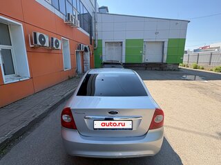 2009 Ford Focus II Рестайлинг, серый, 635000 рублей, вид 5
