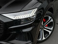 2020 Audi Q8 55 TFSI I (4M), чёрный, 6000000 рублей - вид 9