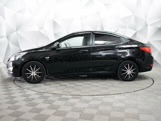 2016 Hyundai Solaris I Рестайлинг, чёрный, 775000 рублей, вид 2